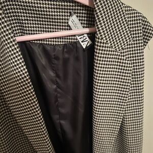 Zara pattern blazer in size M